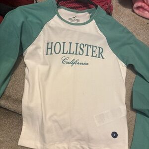 Hollister Kids Long Sleeve Tee - Cream and Green